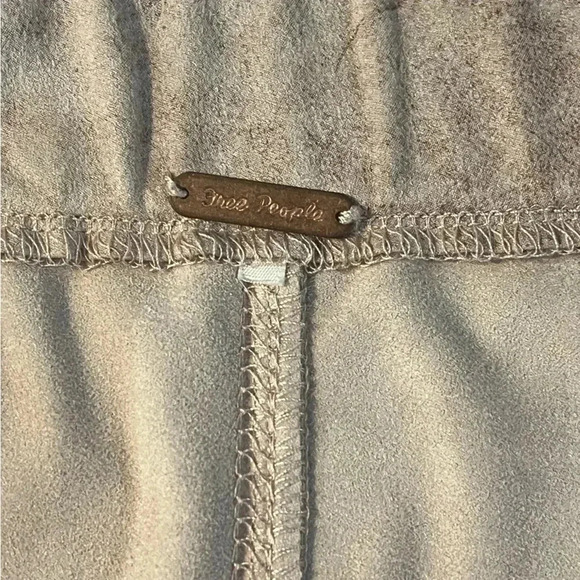 Free People faux suede mauve/brown leggings embellished EUC guessing Size L - Picture 5 of 11